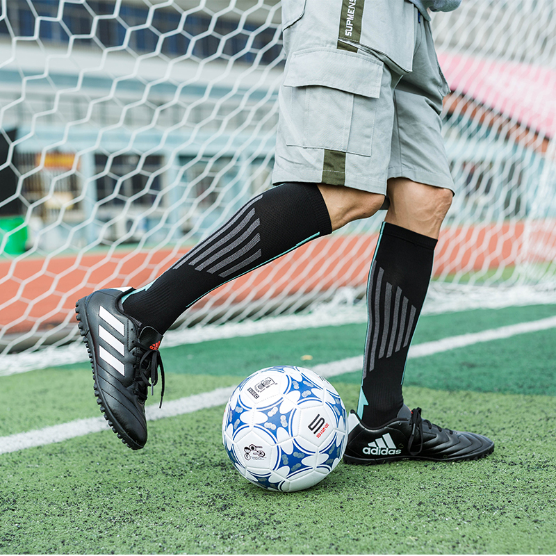 Meias de futebol respiráveis ​​e de secagem rápida